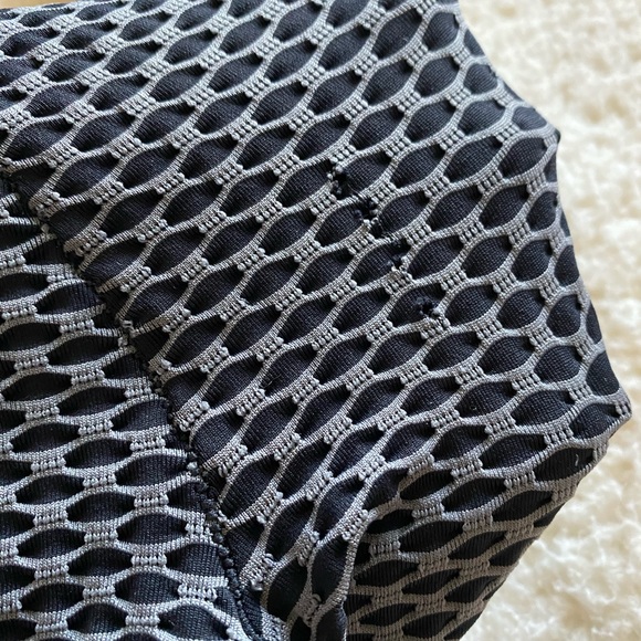 Black Marled TikTok Booty Scrunch Leggings - Picture 6 of 7